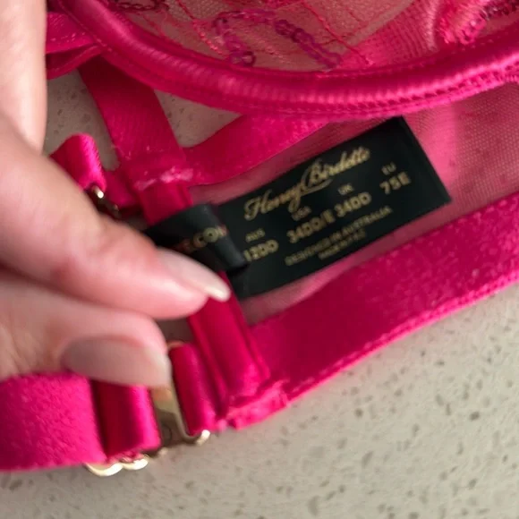 Honey Birdette Hearts Sequin Set - Picture 9 of 11